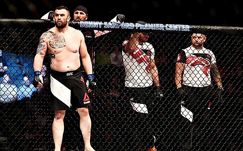 Daniel Omielańczuk przegrywa z Curtisem Blaydesem na gali UFC 213