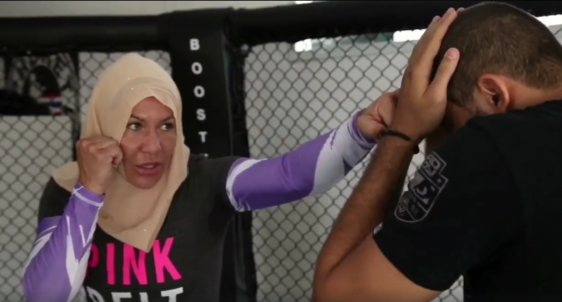 Cris Cyborg trenuje w hidżabie w ramach „wsparcia dla wszystkich kobiet na świecie” [wideo]
