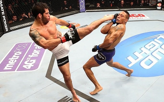 Raphael Assuncao vs Marlon Moraes dodane do karty walk UFC 212
