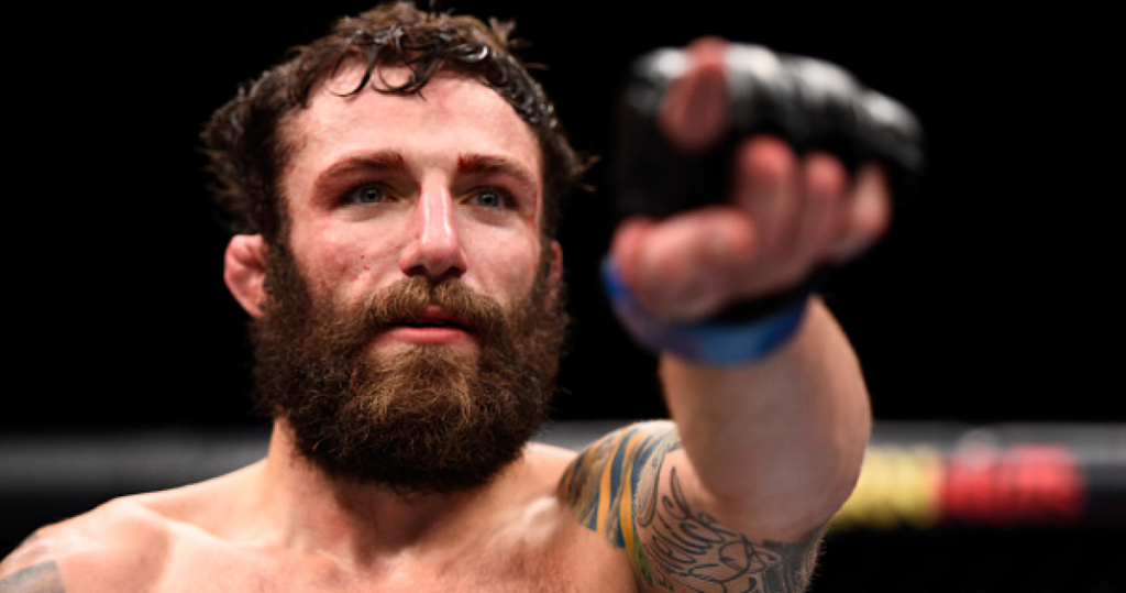 Michael Chiesa podpisał nowy kontrakt z UFC