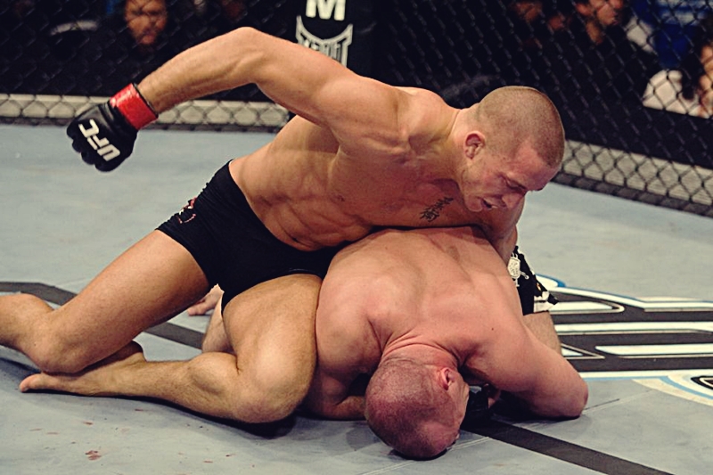Darmowa walka przed UFC 217: Georges St-Pierre vs. Matt Serra 2