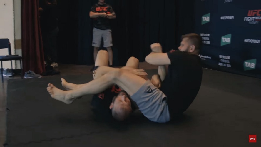 Trening medialny Marcina Tybury przed galą UFC w Sydney [WIDEO]