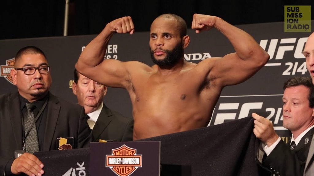 Daniel Cormier ma nadzieję na krótkie zawieszenie dla Jona Jonesa i liczy na finał trylogii