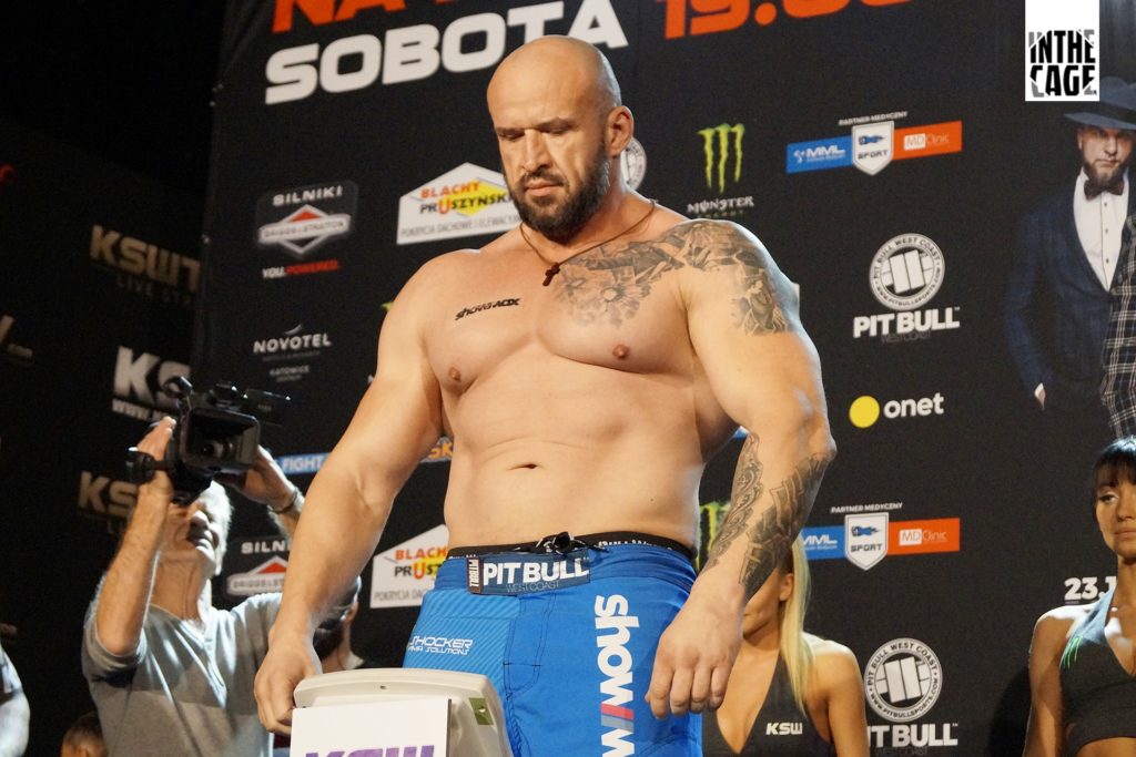 Tomasz STRACHU Oświeciński zrobi sobie przerwę od MMA