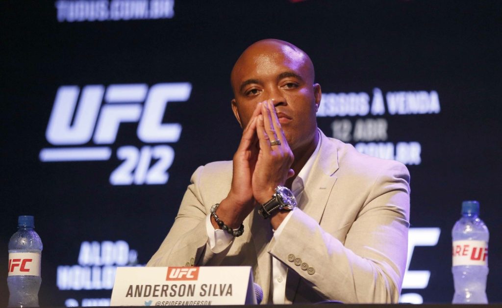 Anderson Silva liczy na jeszcze jedną szansę walki o pas