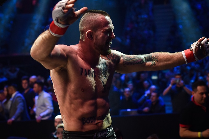 Borys Mańkowski wraca do klatki na gali KSW 44