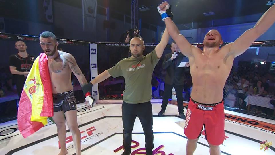 Mariusz Radziszewski wygrywa przez TKO na słowackiej gali PCF 18