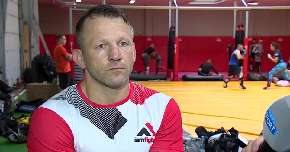 Trener Robert Jocz o formie Bartosza Fabińskiego przed UFC w Hamburgu: „Przygotowaliśmy kilka niespodzianek”