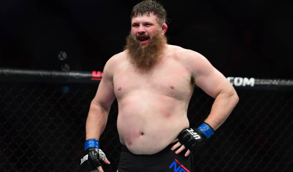 Roy Nelson vs. Sergei Kharitonov w planach na galę Bellator 207