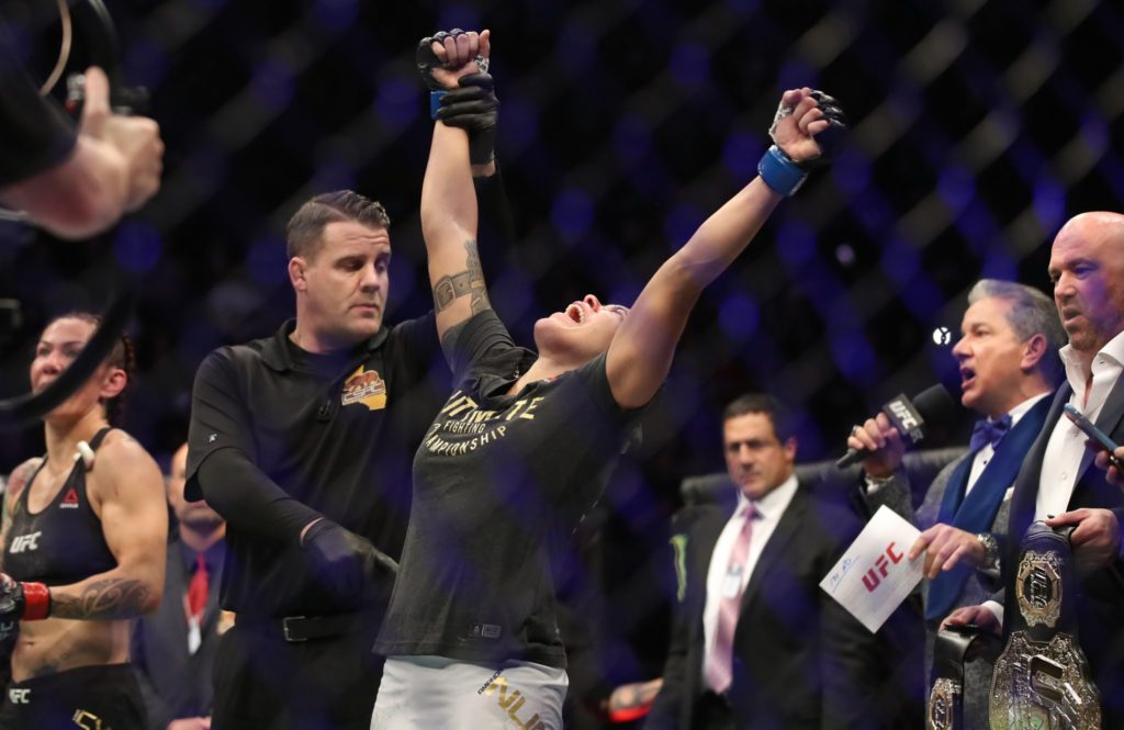 Świat MMA komentuje wygraną Nunes w starciu z Cris Cyborg