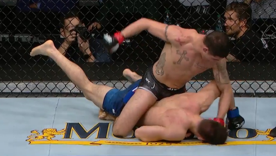 UFC 235: Diego Sanchez bezlitośnie ubija Mickey’a Galla w trzeciej rundzie