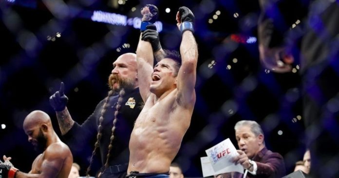 001_Demetrious_Johnson_x_Henry_Cejudo_2.0