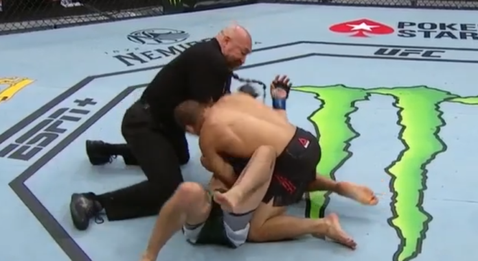 Urijah Faber, Ricky Simon