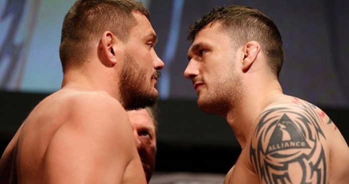 Matt Mitrione, Phil de Fries