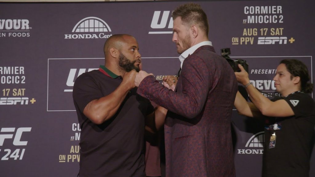 Bohaterowie UFC 241 twarzą w twarz [WIDEO]