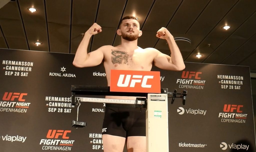 UFC Kopenhaga – wyniki wczesnego ważenia. Oleksiejczuk i OSP w limicie.