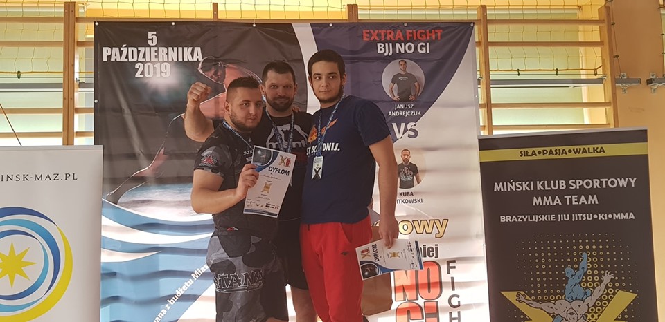 Szymon Kołecki wygrywa na zawodach BJJ w Mińsku Mazowieckim [WIDEO]