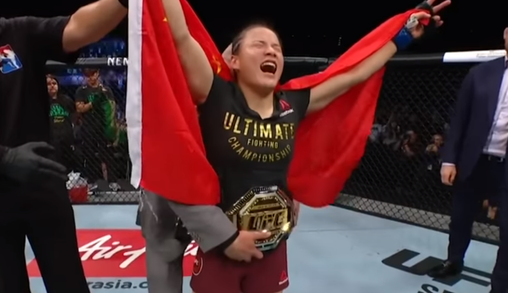 UFC 248: Weili Zhang po niesamowicie bliskiej walce niejednogłośnie wypunktowała Joannę Jędrzejczyk