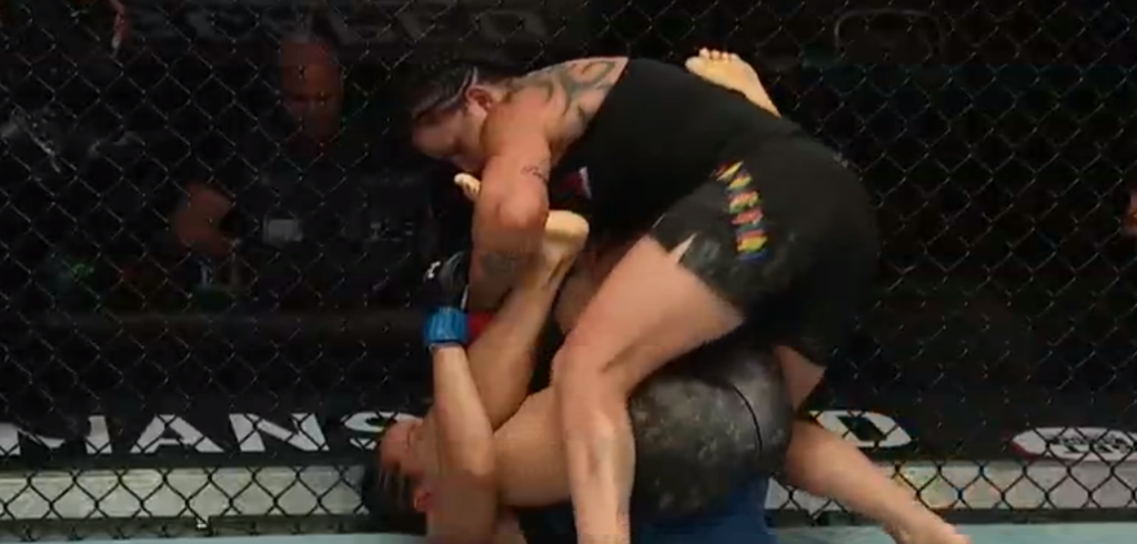 UFC on ESPN 11: Raquel Pennington pokonała Marion Reneau