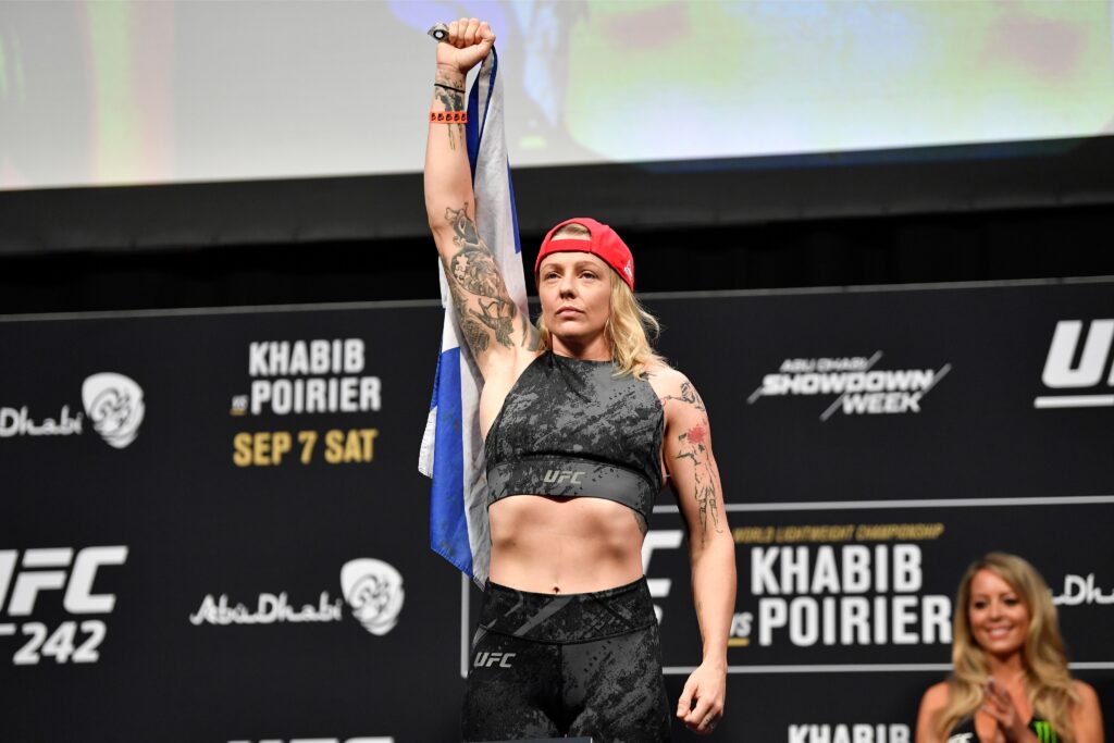 JoJo Calderwood zabiera głos po porażce, która oddaliła ją od walki o pas