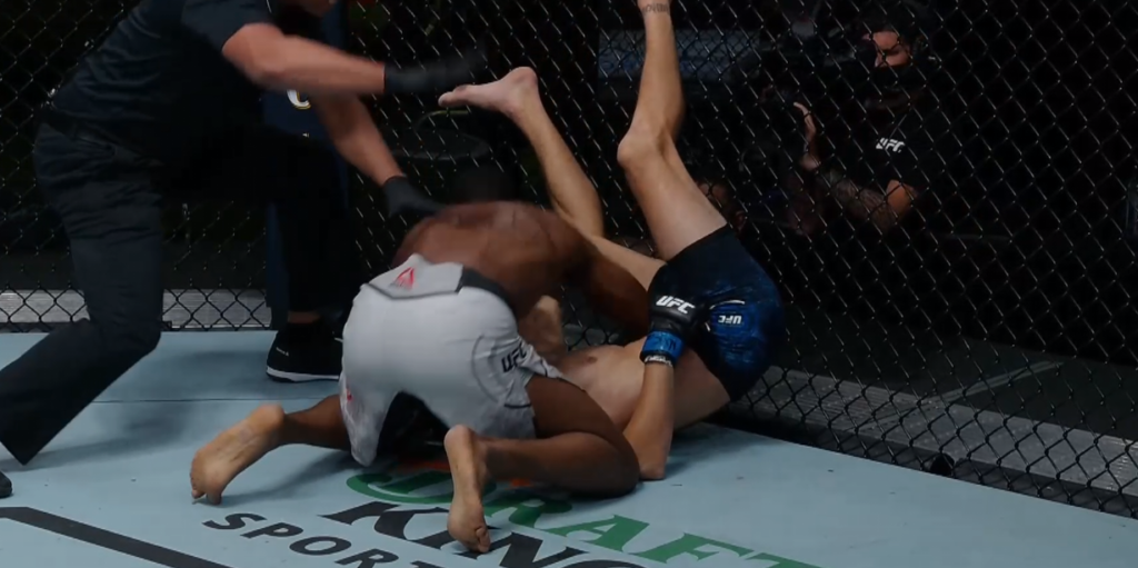 UFC on ESPN+ 39: Kevin Holland poddał Charliego Ontiverosa [WIDEO]