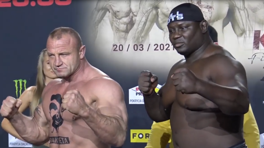 KSW 59: FACE TO FACE na ważeniu | 150-kilogramowy Bombardier sporo większy od Pudziana [WIDEO]