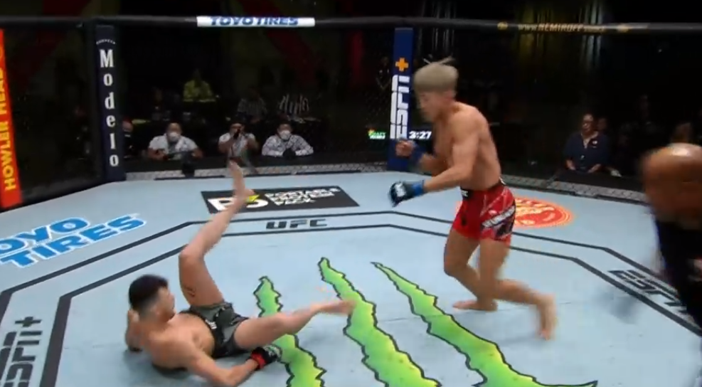 UFC Vegas 29: Seungwoo Choi błyskawicznie znokautował Juliana Erosę [WIDEO]