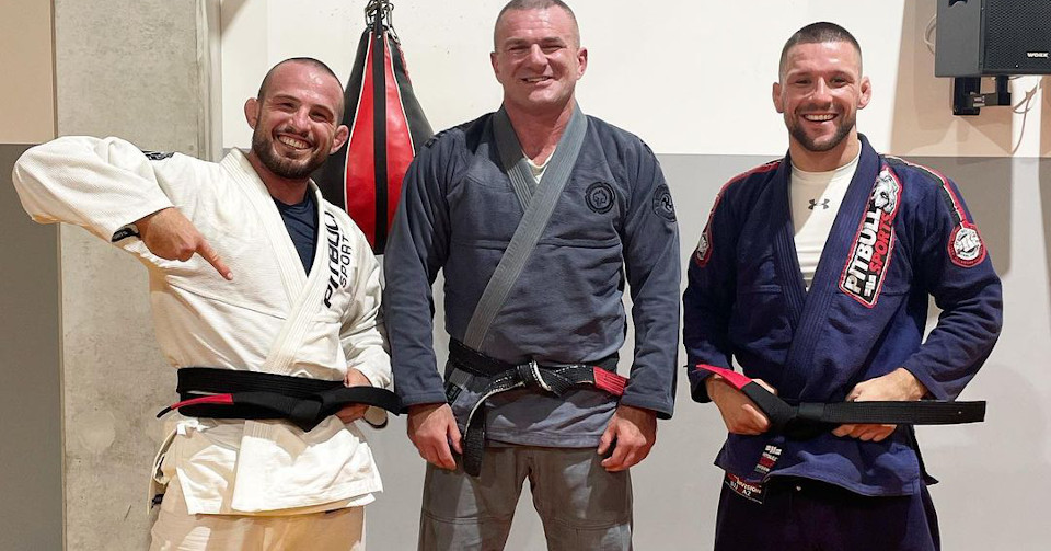 Mateusz Gamrot oraz Borys Mańkowski promowani na czarne pasy w brazylijskim jiu-jitsu
