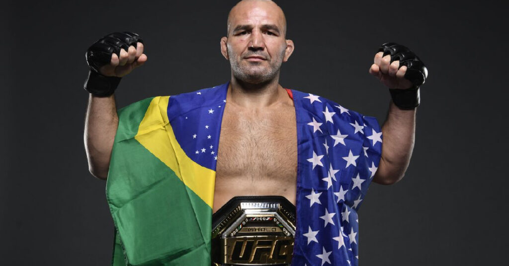 Glover Teixeira dzień po zdobyciu mistrzostwa: „Zawsze zastanawiałem się, jak to jest…”