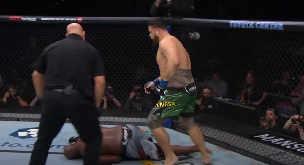 UFC 271: SENSACJA! Tai Tuivasa potwornie ciężko znokautował Derricka Lewisa! [WIDEO]