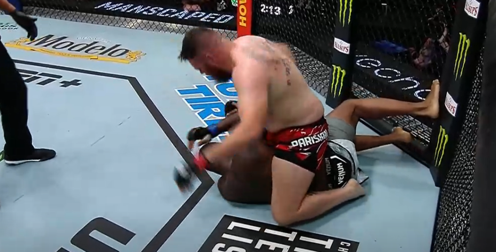 UFC Vegas 57: Josh Parisian ubił Alana Baudota po ciężkiej 1. rundzie [WIDEO]