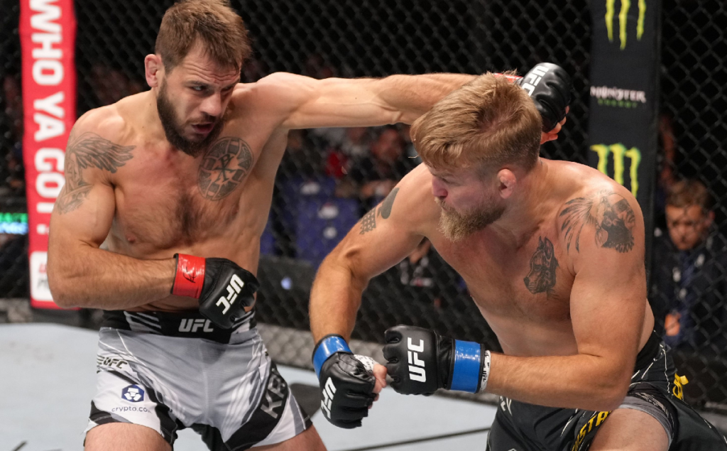 Alexander Gustafsson znokautowany przez Nikitę Krylova na UFC London [WIDEO]