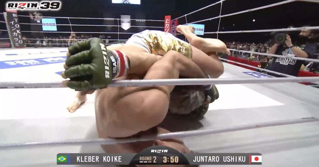 Kleber Koike Erbst zdobywa mistrzowski pas poddając rywala na RIZIN 39 [WIDEO]