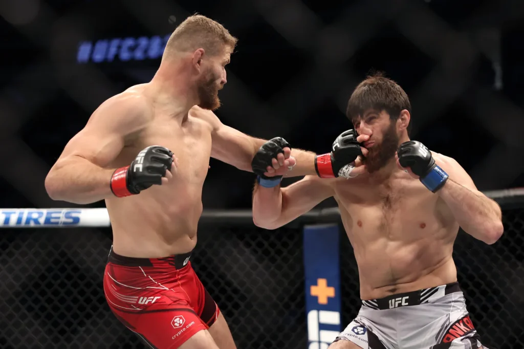 UFC 282: Niejednogłośny remis w walce Błachowicza! Co tam się wydarzyło?