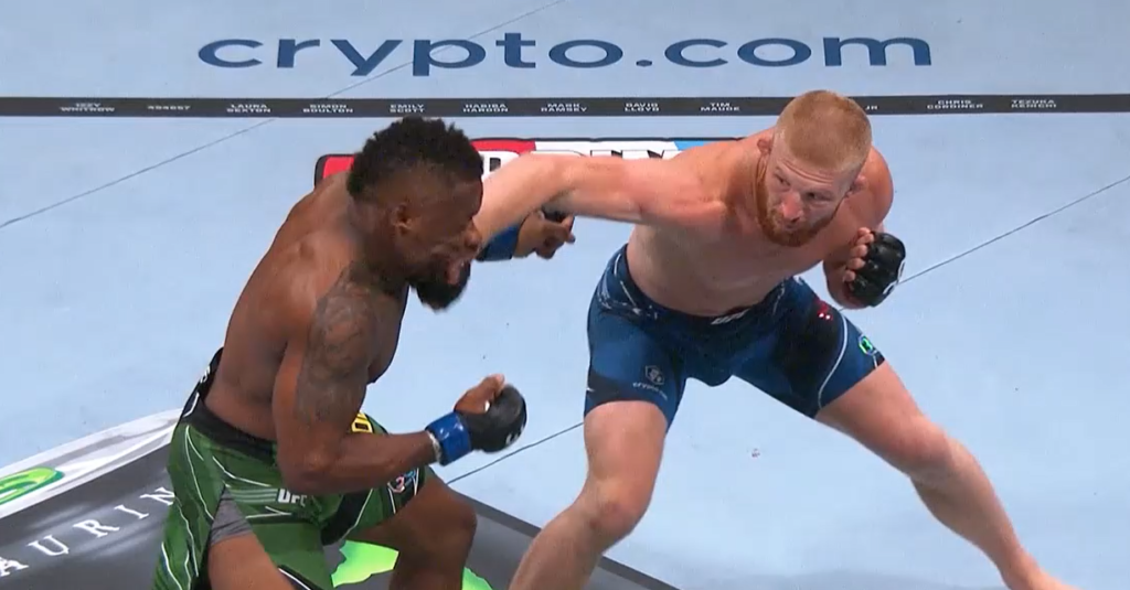 UFC 290: Bo Nickal błyskawicznie nokautuje Woodburna [WIDEO]