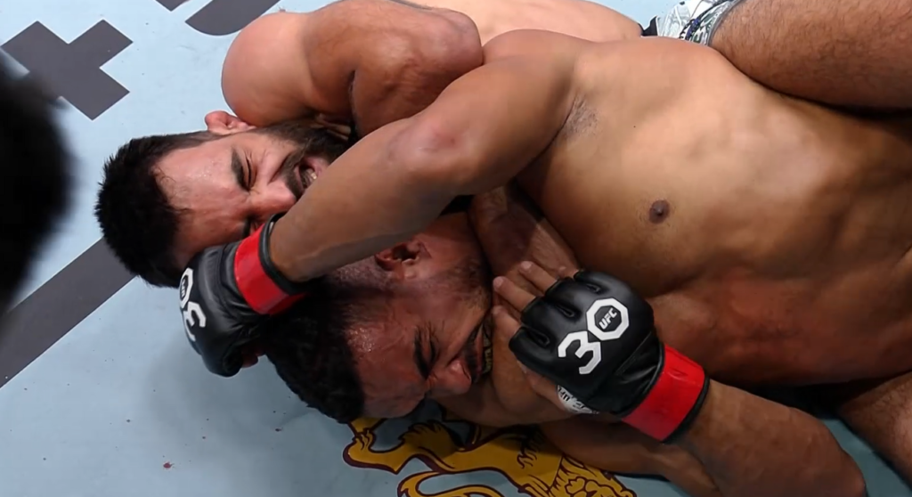 UFC Vegas 76: Saint-Denis dusi Bonfima w 1. rundzie! [WIDEO]