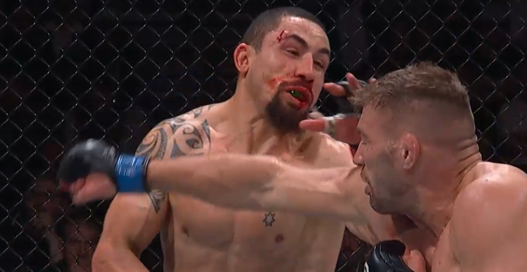 UFC 290: Du Plessis nokautuje Whittakera! [WIDEO]