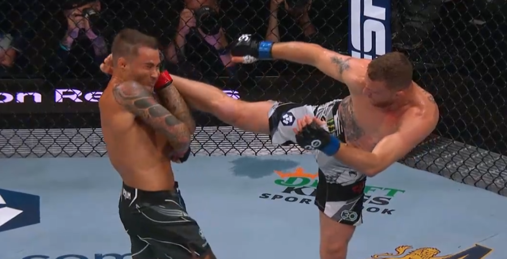 UFC 291: Gaethje brutalnie nokautuje Poiriera [WIDEO]