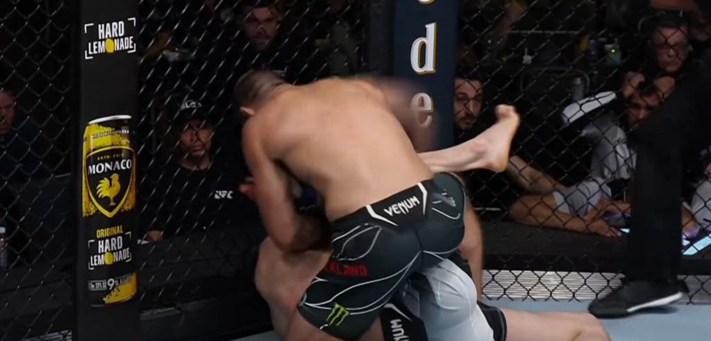 UFC Vegas 76: Brutalny Strickland! Magomedov znokautowany [WIDEO]