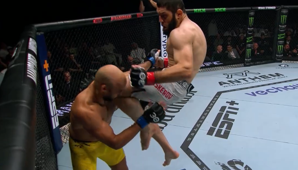 UFC 294: Aliskerov efektownie nokautuje Alvesa [WIDEO]