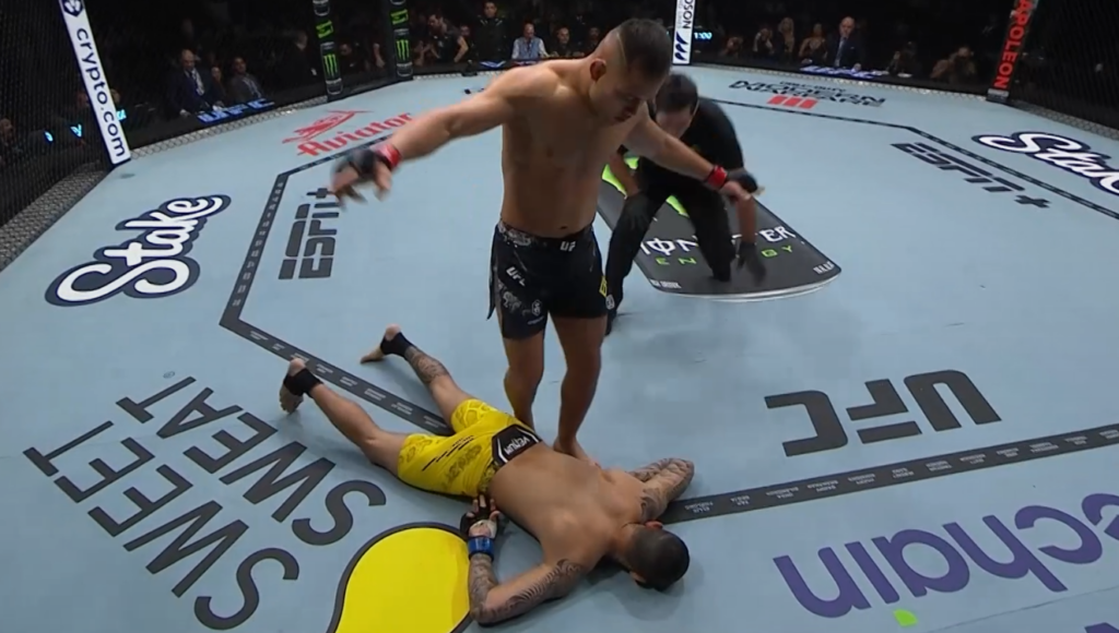 UFC Sao Paulo: Brener ciężko nokautuje Kruschewsky’ego! [WIDEO]