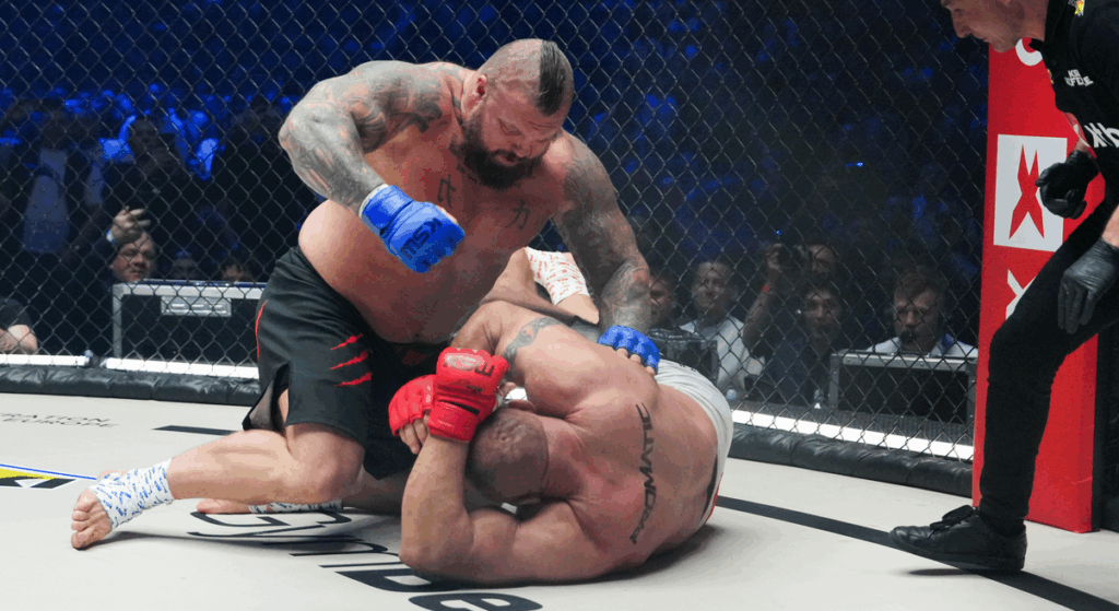 XTB KSW 105: Sensacja! Mariusz Pudzianowski błyskawicznie znokautowany przez Eddiego Halla! [WIDEO]