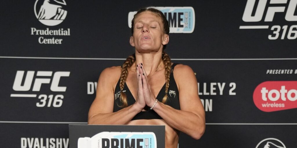 UFC 316 – wyniki ważenia. Dramatyczne obrazki na wadze