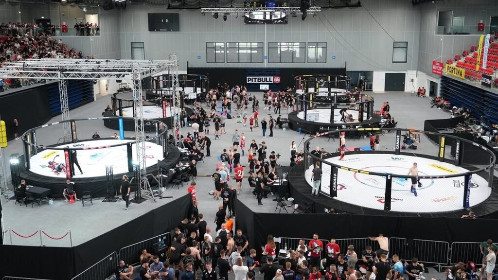 Rekordowe Mistrzostwa MMA w Puławach – prawie 750 pojedynków w sześciu klatkach jednocześnie!