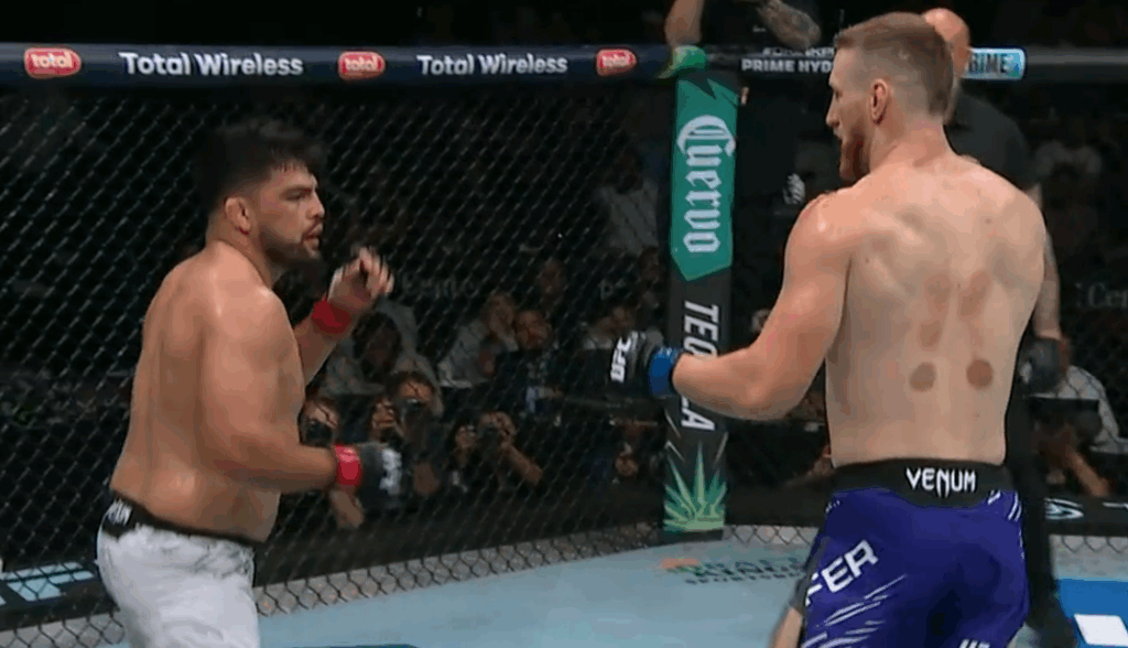 UFC 316: Joe Pyfer jednogłośnie lepszy od twardego Gasteluma