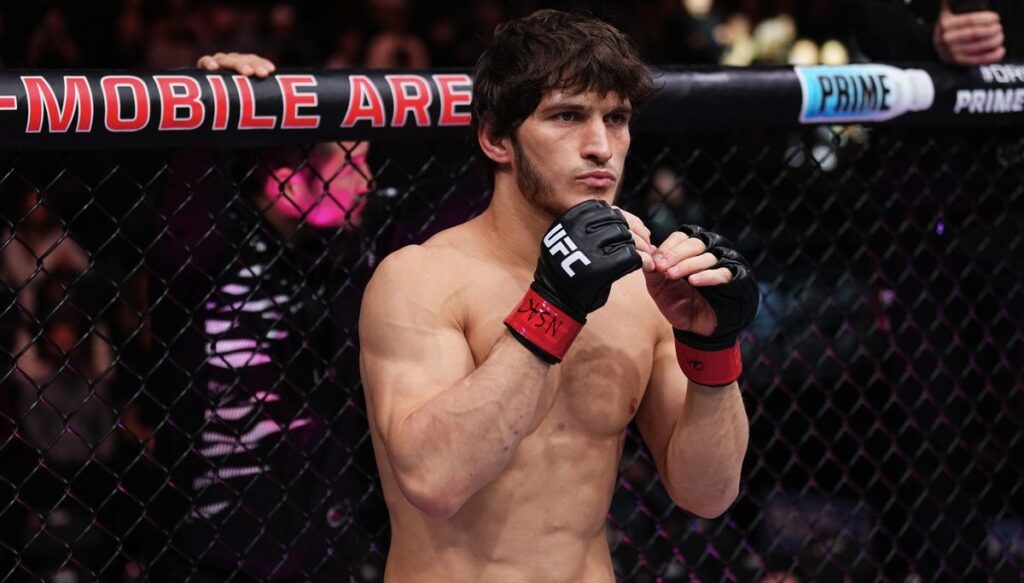Duży cios! Evloev wypada z co-main eventu UFC Abu Dhabi