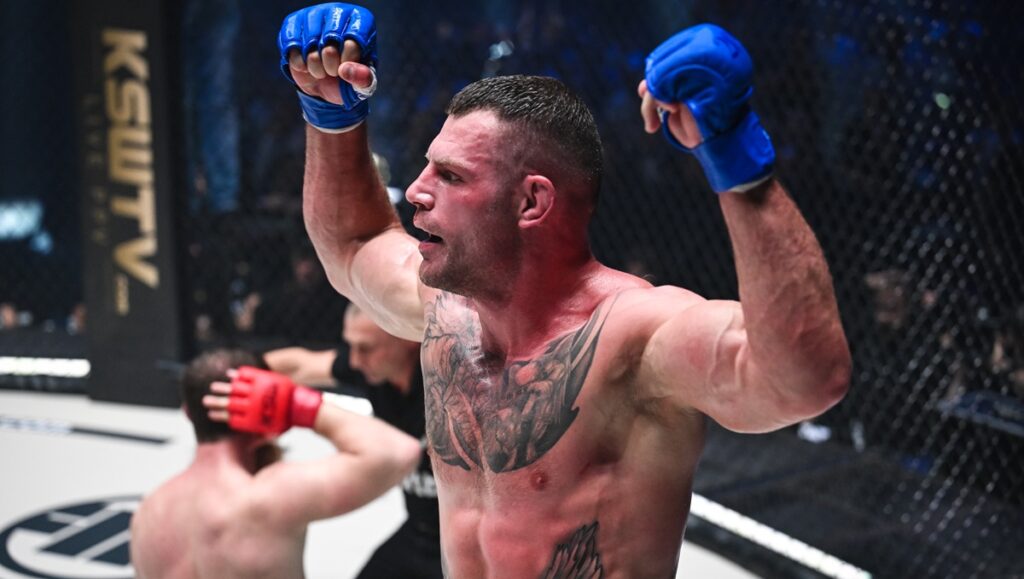 XTB KSW 108: Marcin Wójcik ubił ciosami Ibragima Chuzhigaeva! [WIDEO]