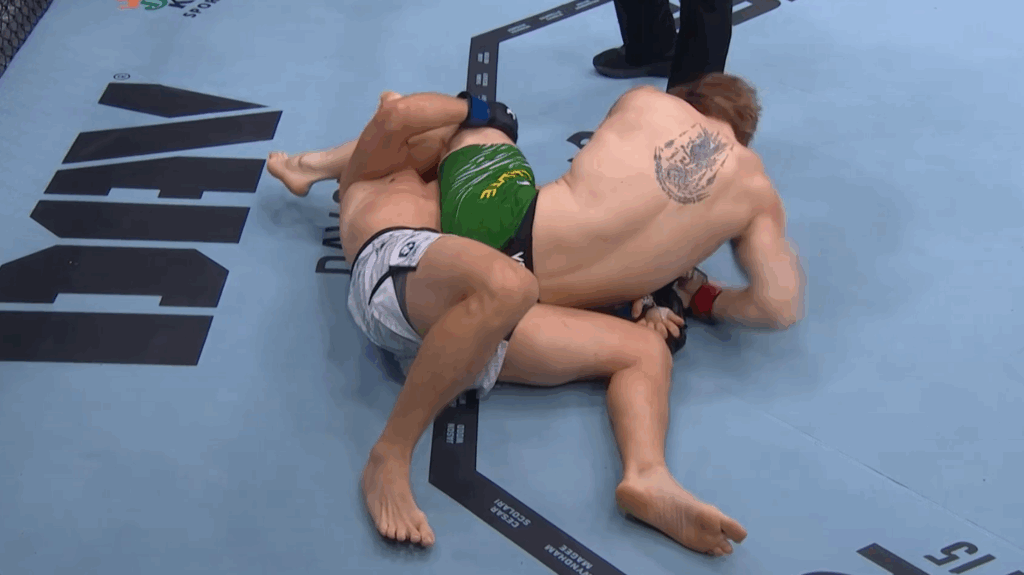 UFC 318: Marcin Prachnio poddany balachą przez Jimmy’ego Crute’a! [WIDEO]