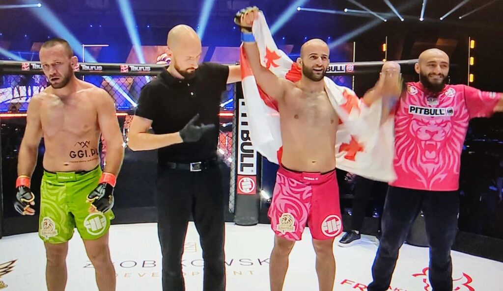 Marcin Bandel przegrywa przed czasem z Kupravishvilim na King’s Arena Marcin Bandel przegrywa przed czasem z Kupravishvilim na King’s Arena