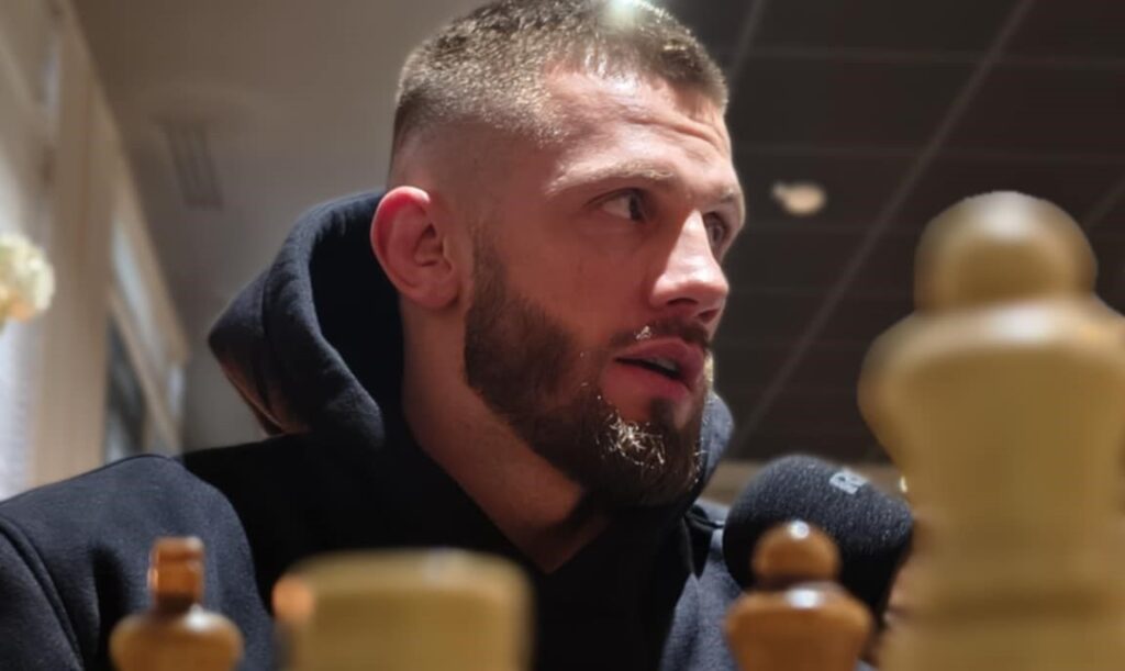 Robert Bryczek przed UFC Paris: „Jestem w odpowiednim miejscu” Robert Bryczek przed UFC Paris: „Jestem w odpowiednim miejscu”